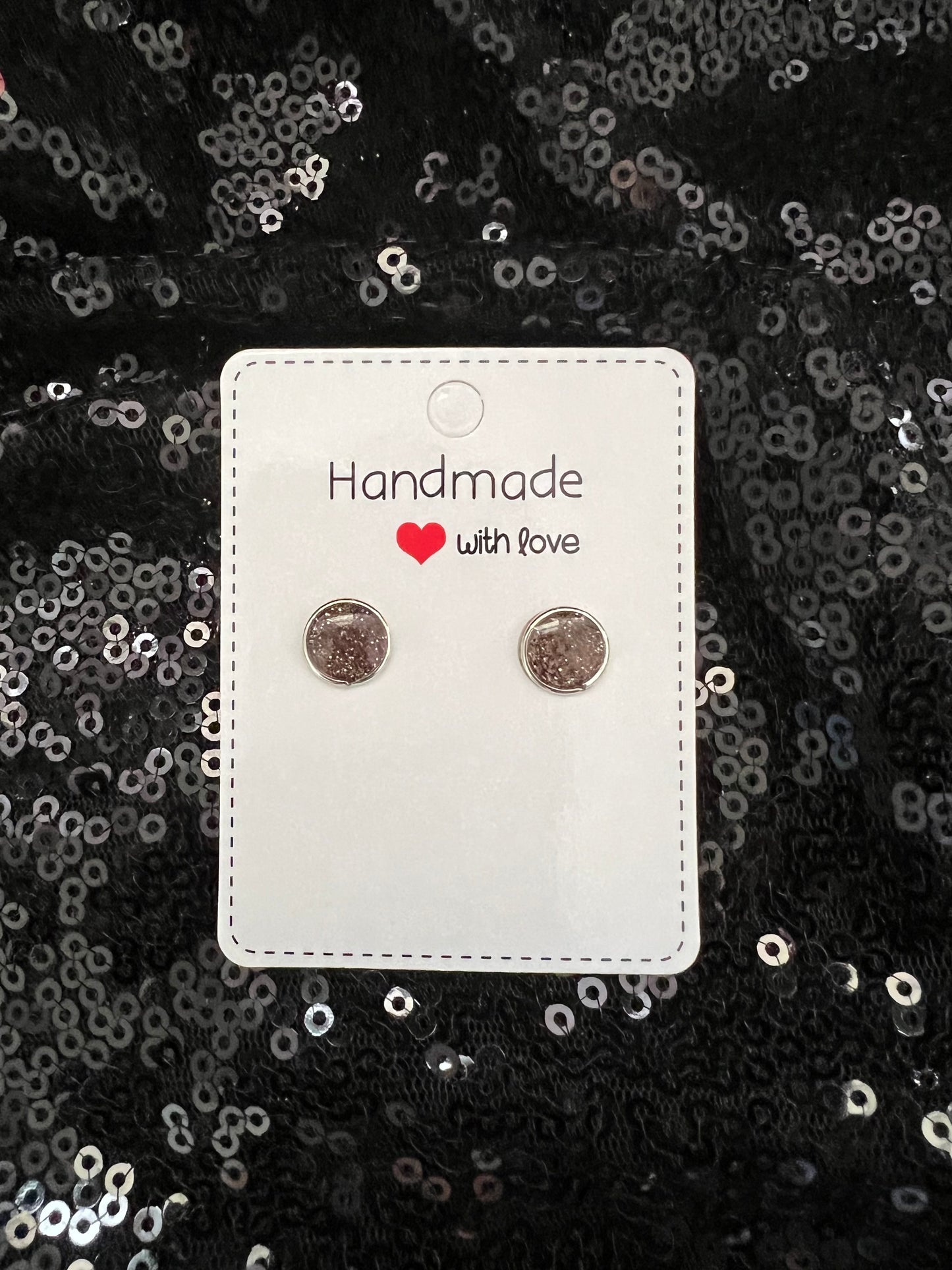 Mini circle stud earrings