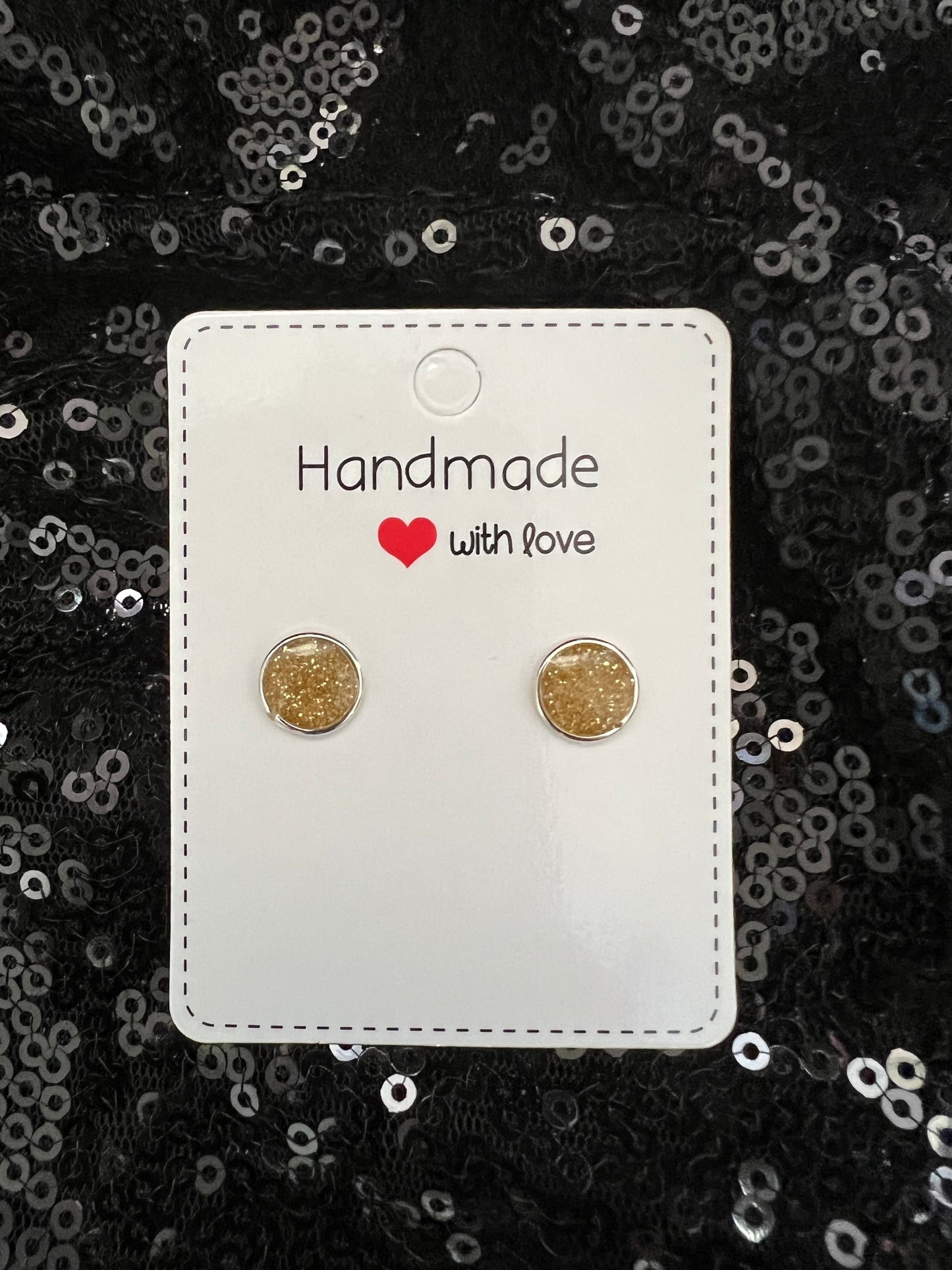 Mini circle stud earrings