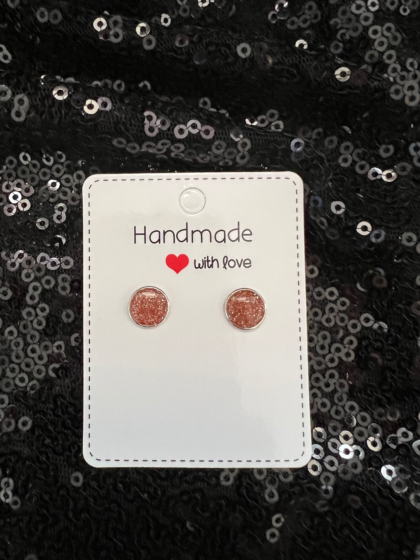 Mini circle stud earrings