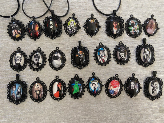 Pendant Picture Necklaces and Chokers